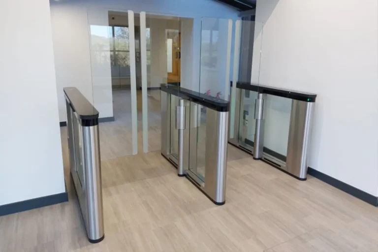 Is It Turnstyles or Turnstiles?